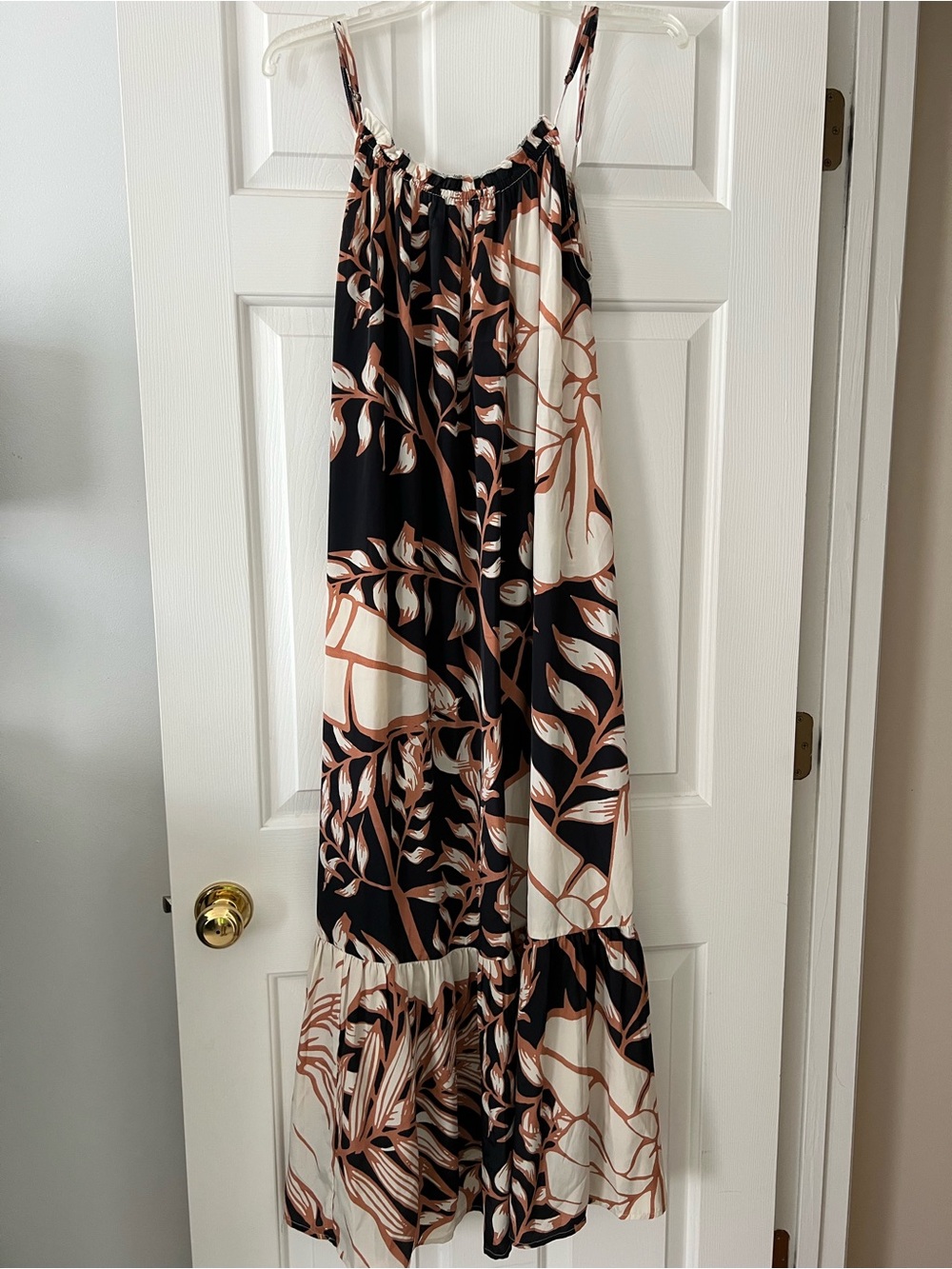 Women's Black & Cream Printed Maxi Dress